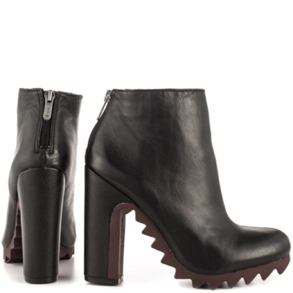 Circus by Sam Edelman Kensley Boot
